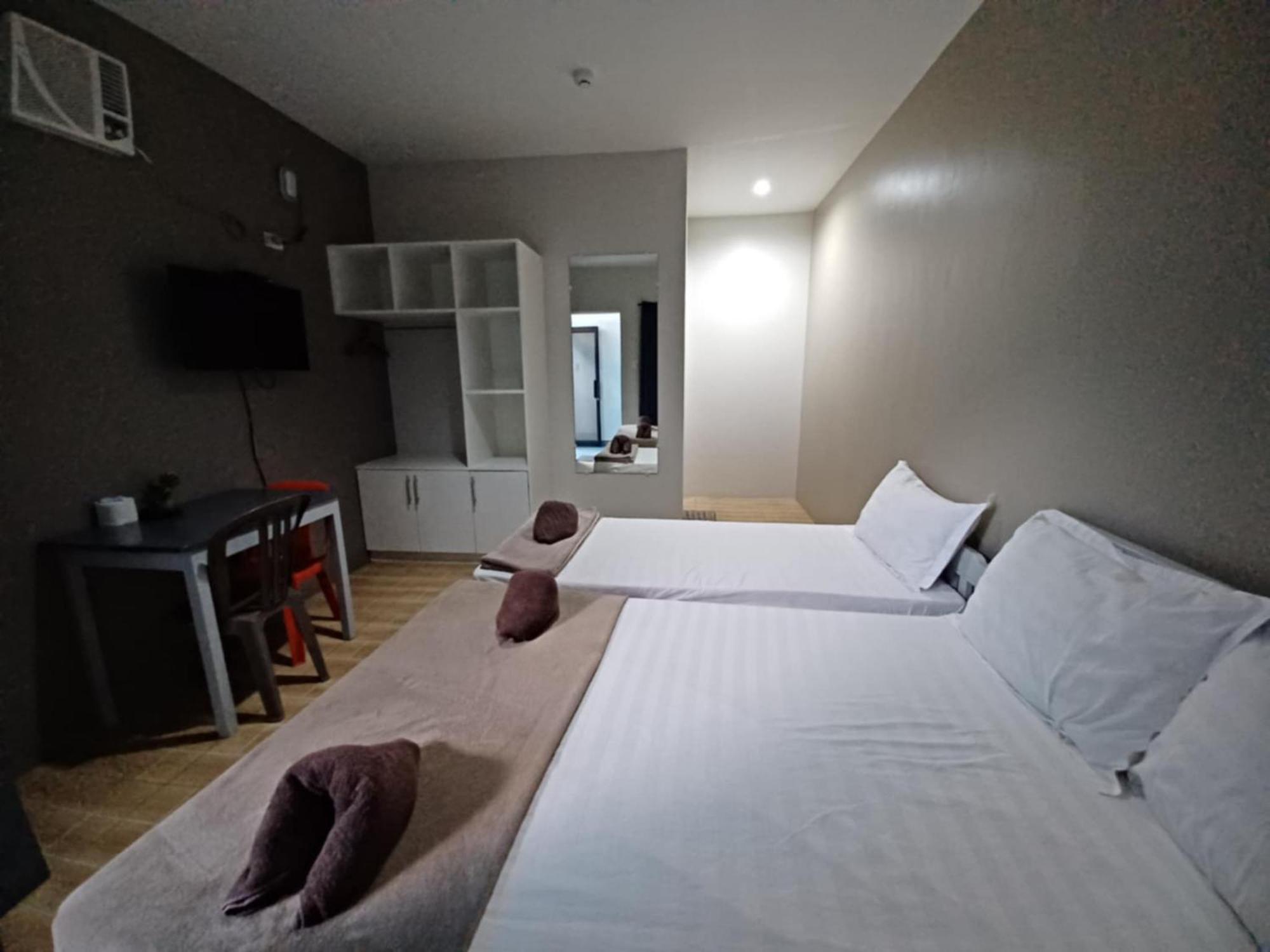 2020 Travelers Inn Dumaguete City Exterior photo