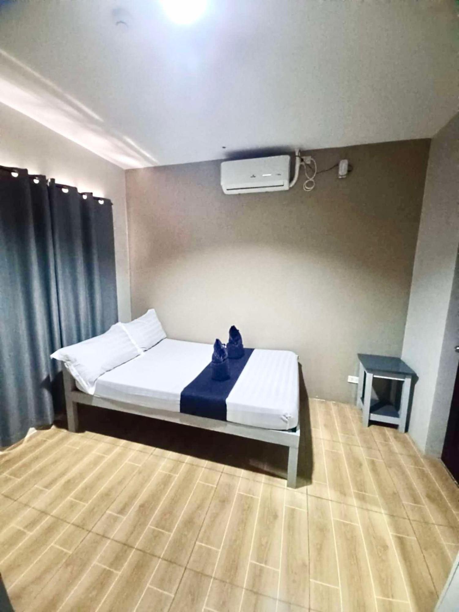 2020 Travelers Inn Dumaguete City Exterior photo