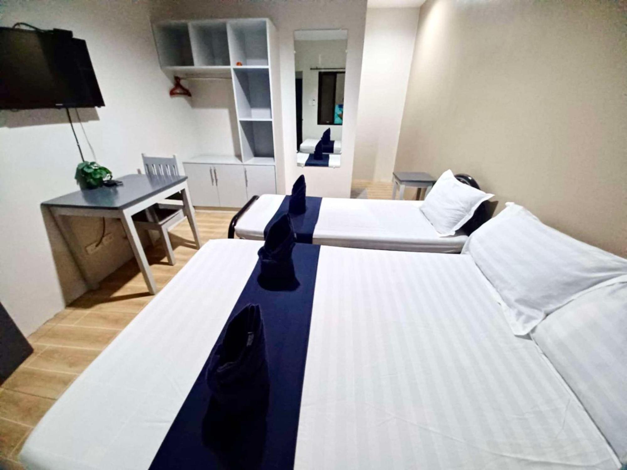 2020 Travelers Inn Dumaguete City Exterior photo